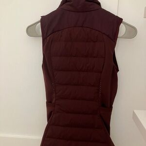Lululemon vest maroon